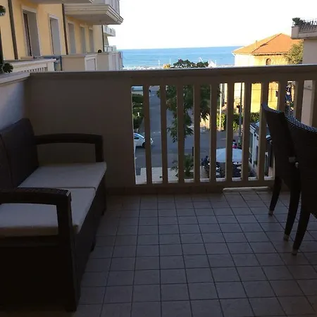 Paradiso 2 Apartman
