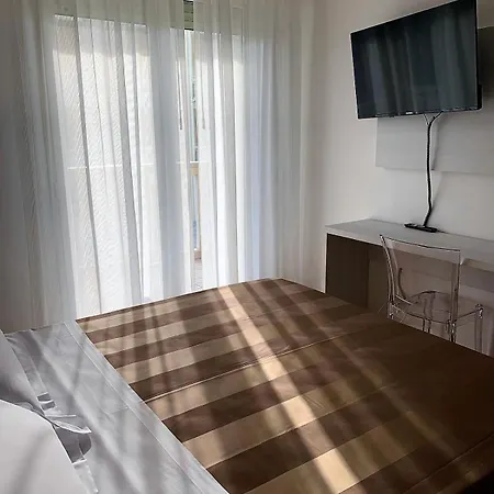 Paradiso 2 רימיני